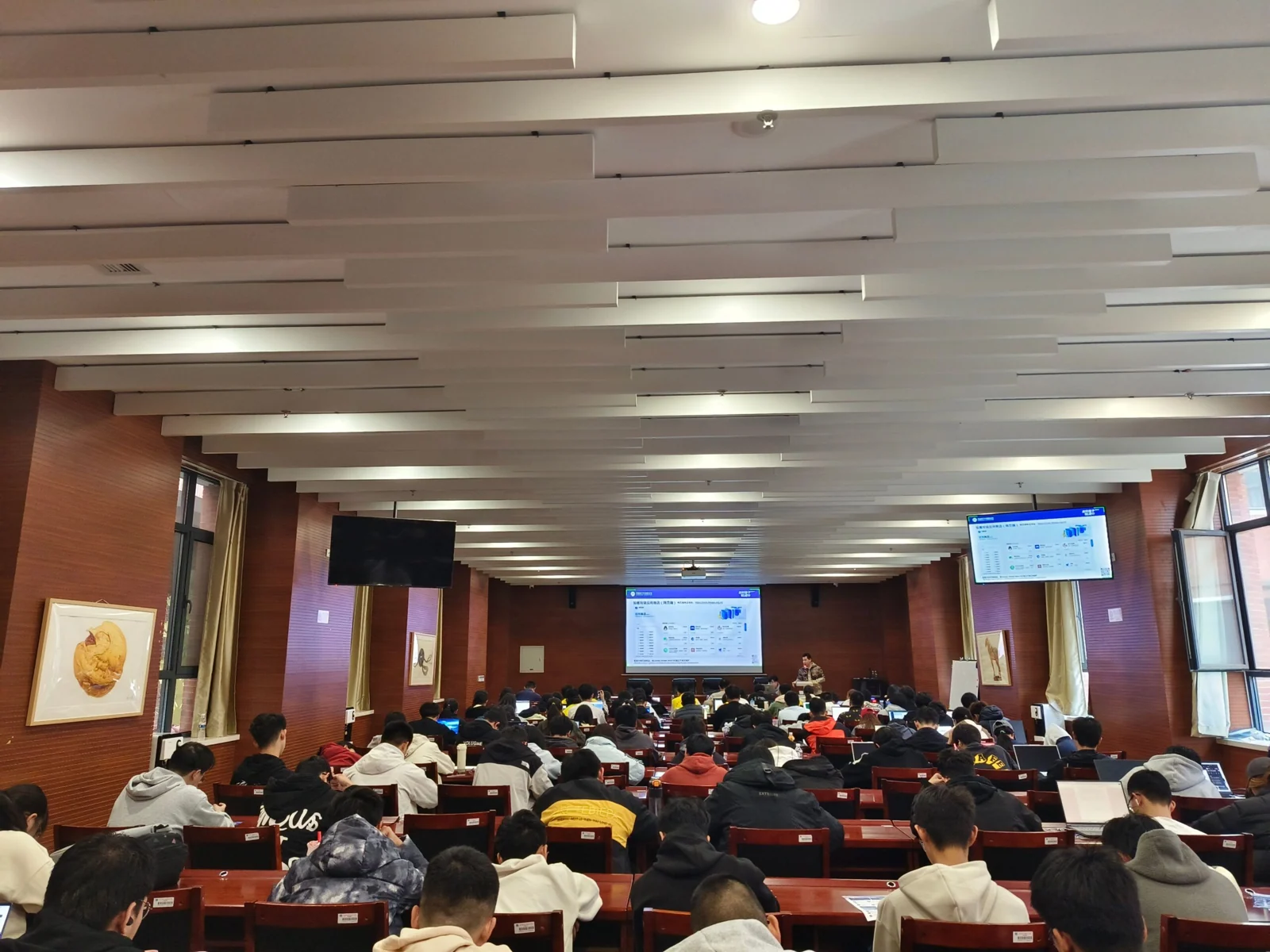 11月16日如意玲珑走进天津中德大学，首场高校技术沙龙圆满结束！ — 原文配图